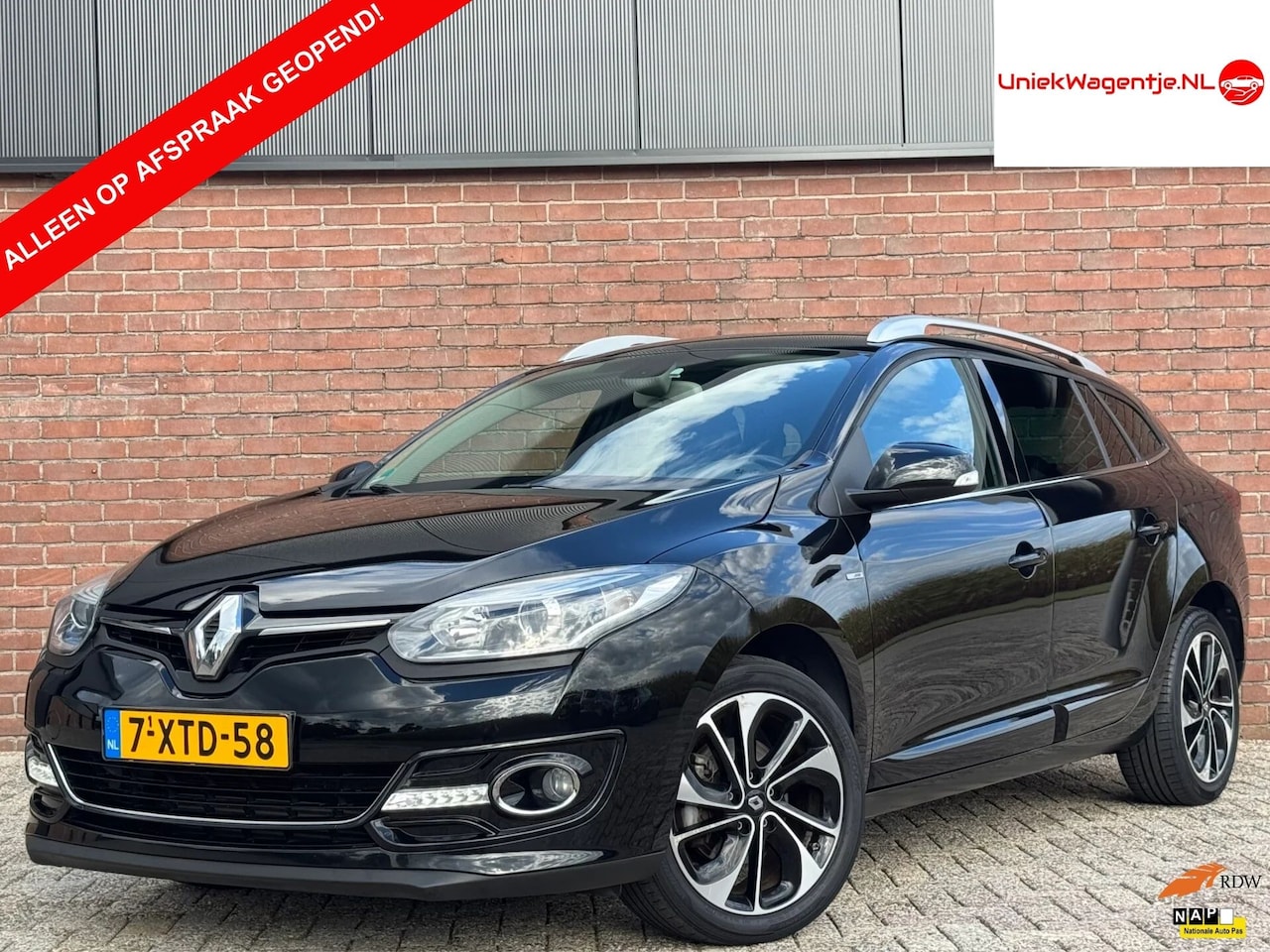 Renault Mégane Estate - 1.2 TCe Bose | NL-AUTO! | NAVI! - AutoWereld.nl