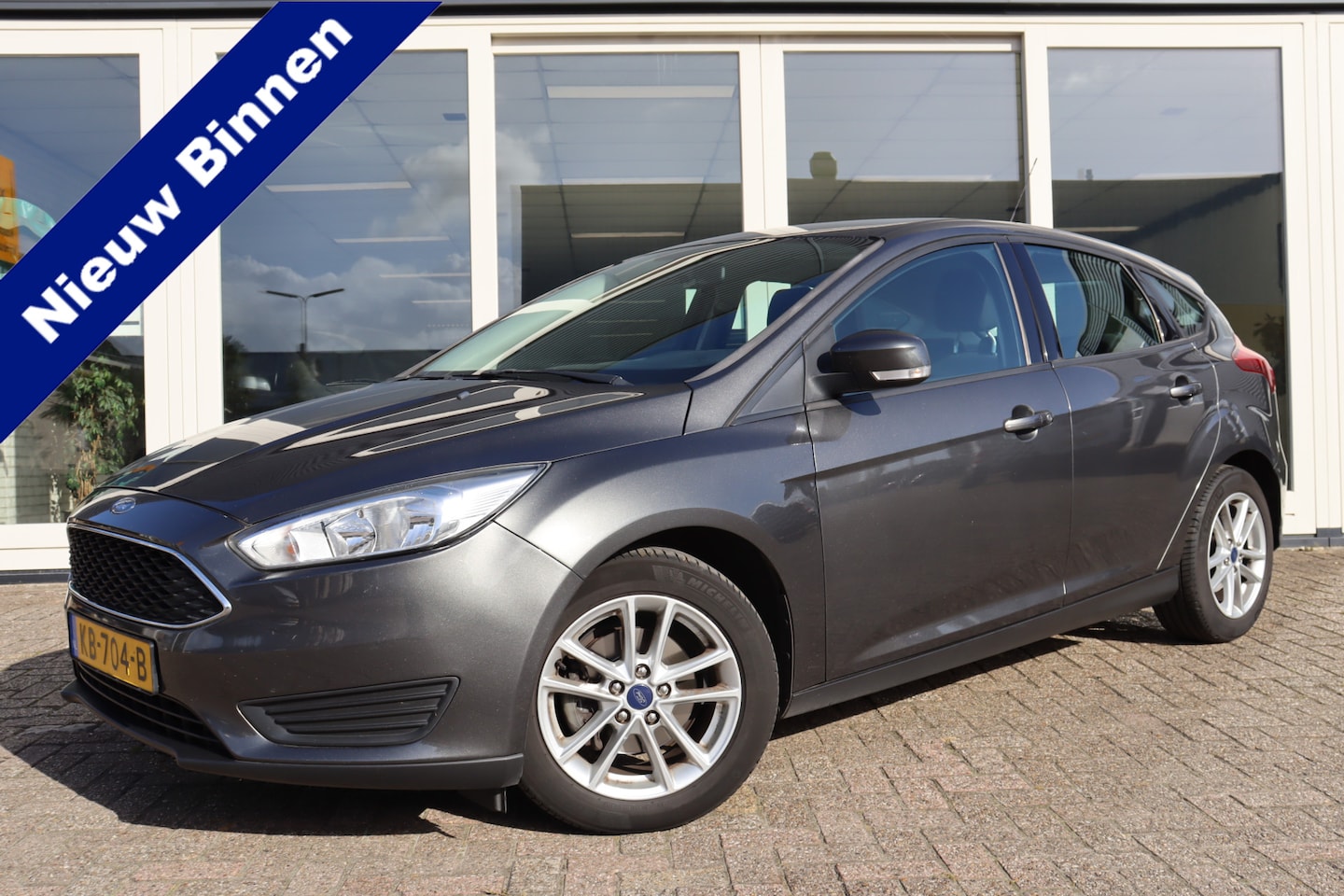 Ford Focus - 1.0 Trend 1.0 Trend, Cruise Control, Airco, PDC V+A, Prijs Is Rijklaar Inclusief 6 Maanden Garantie - AutoWereld.nl