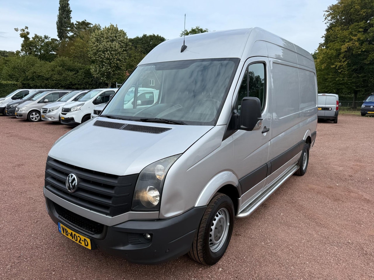Volkswagen Crafter - 2.0 TDI 143PK L2H2 Airco / Cruise Control / Boekjes / PDC - AutoWereld.nl