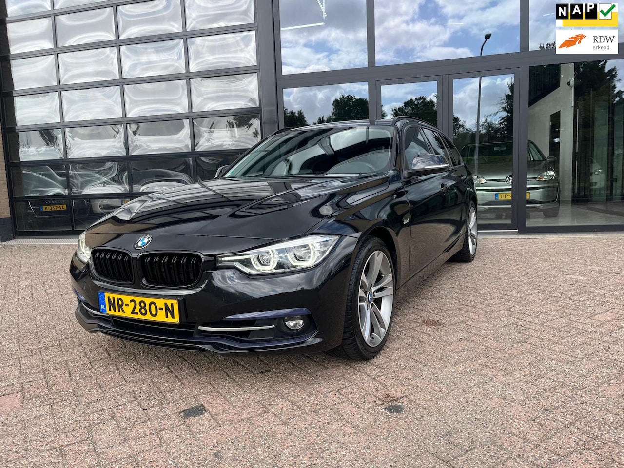 BMW 3-serie Touring - 330i Executive 330i Executive, Automaat,Sport, 252 pk ! - AutoWereld.nl