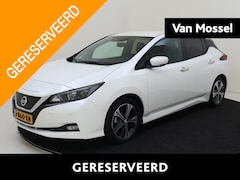 Nissan LEAF - N-Connecta 40 kWh AUTOMAAT| BTW | Navigatie | 360 Camera | Parkeersensoren | Stoel verwarm