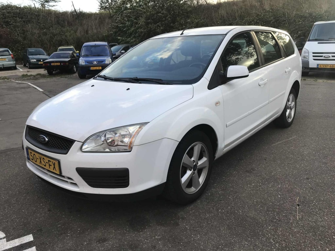 Ford Focus Wagon - 1.6-16V Trend 1.6-16V Trend - AutoWereld.nl