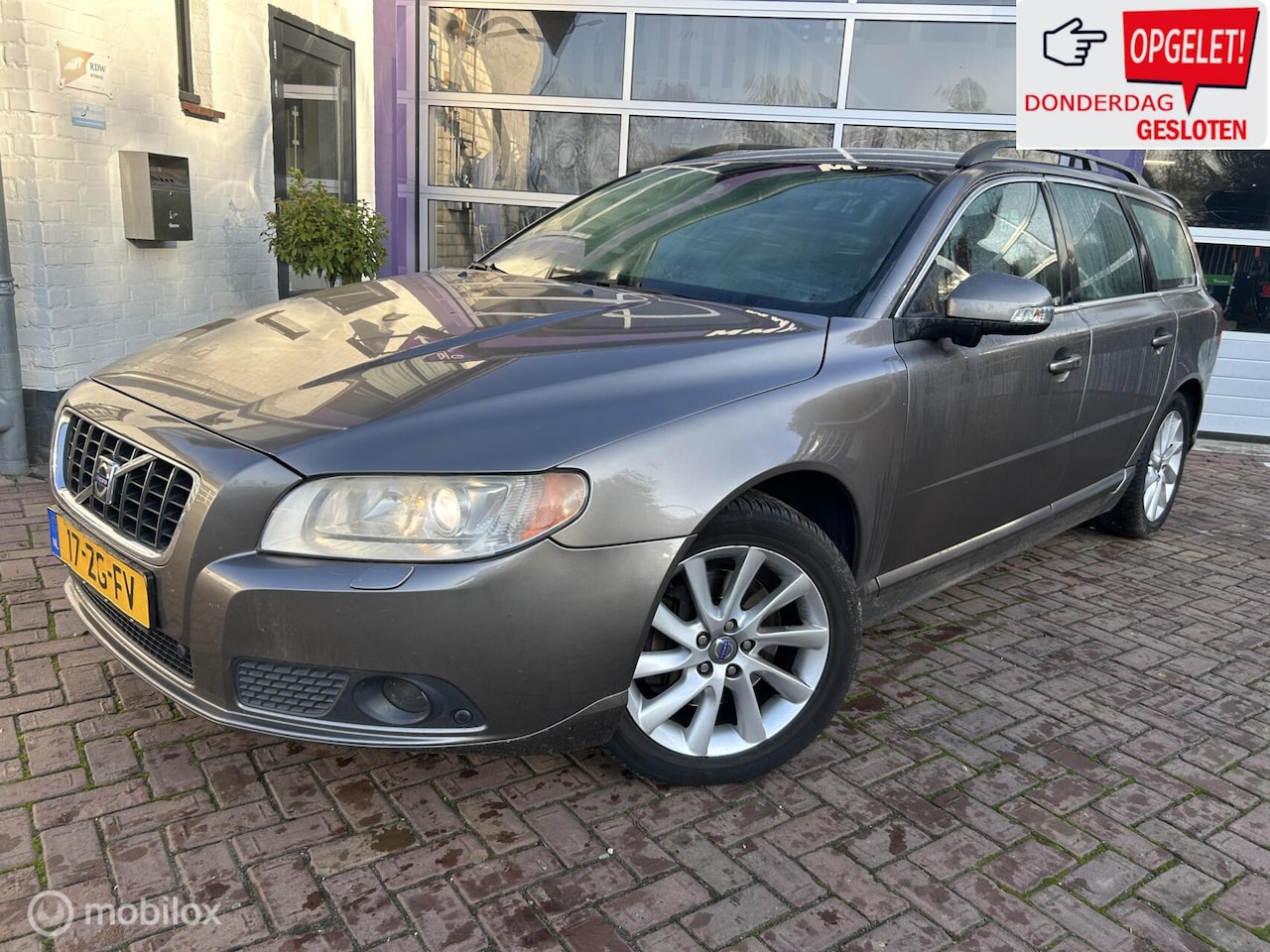 Volvo V70 - 3.2 AWD Summum * LPG G 3 * NAVIGATIE - AutoWereld.nl