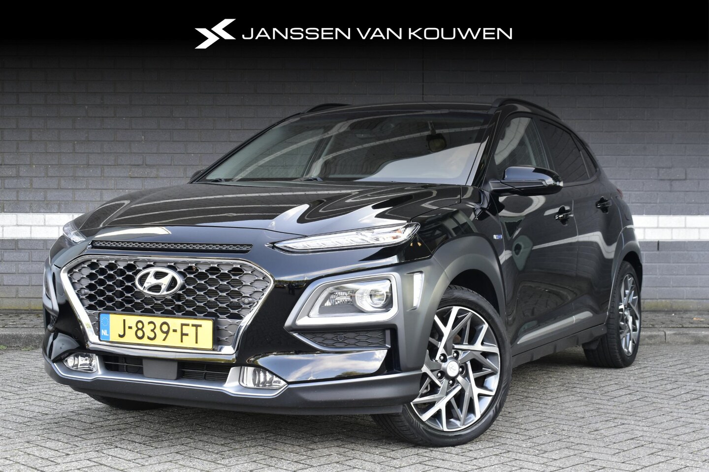 Hyundai Kona - 1.6 GDI HEV Premium / Leder / Stuur + Stoelverwarming & Ventilatie / Trekhaak / Head-Up - AutoWereld.nl