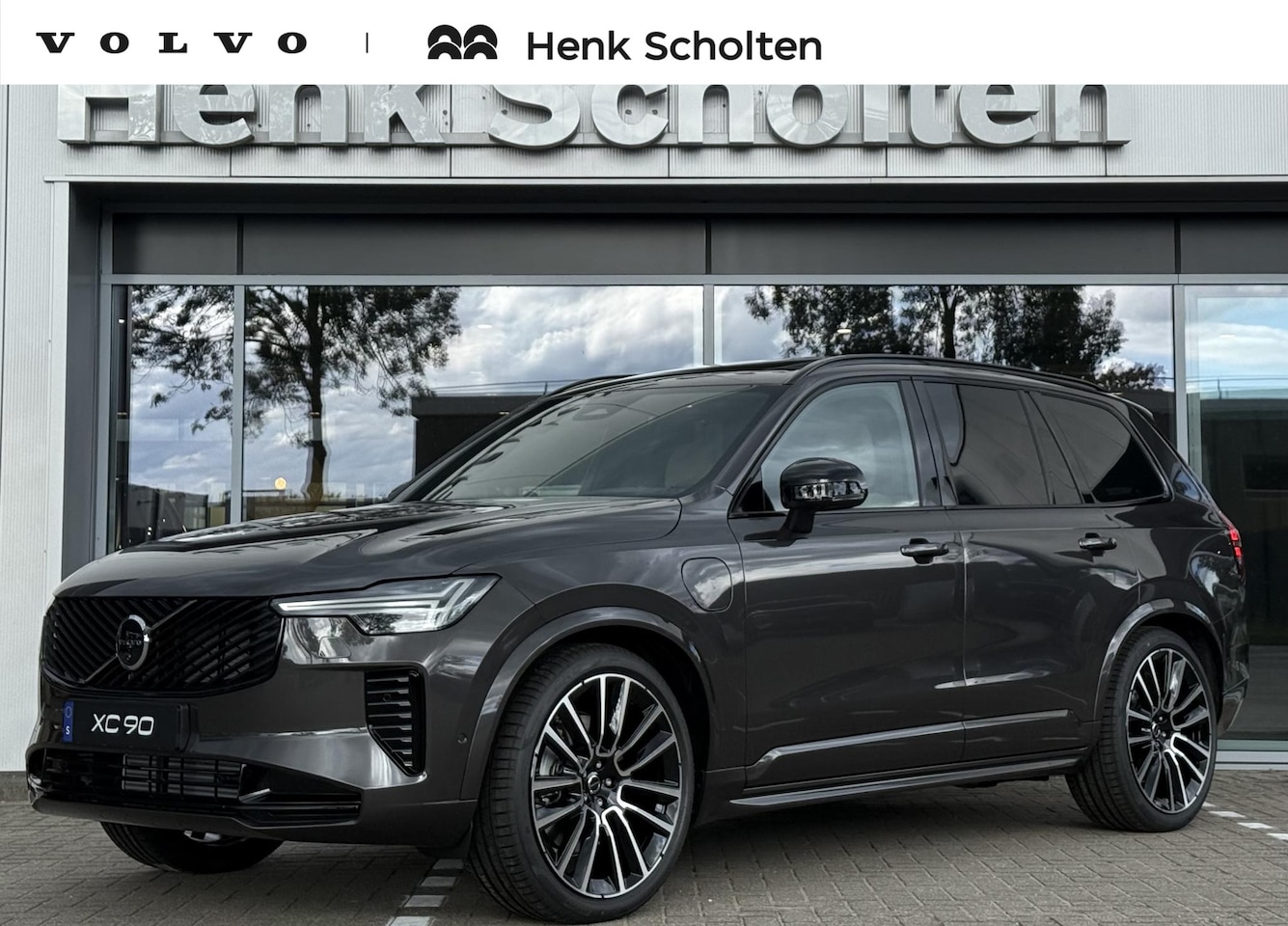 Volvo XC90 - T8 Plug-in hybrid AWD AUT8 455PK Ultra Dark | Platinum grey | Nappa Leder met ventilatie e - AutoWereld.nl
