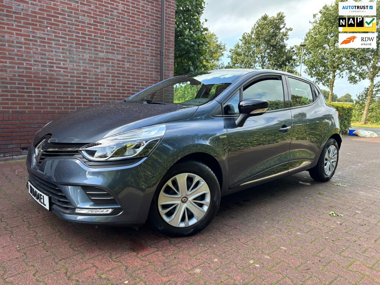 Renault Clio - 0.9 TCe Limited 0.9 TCe Limited - AutoWereld.nl