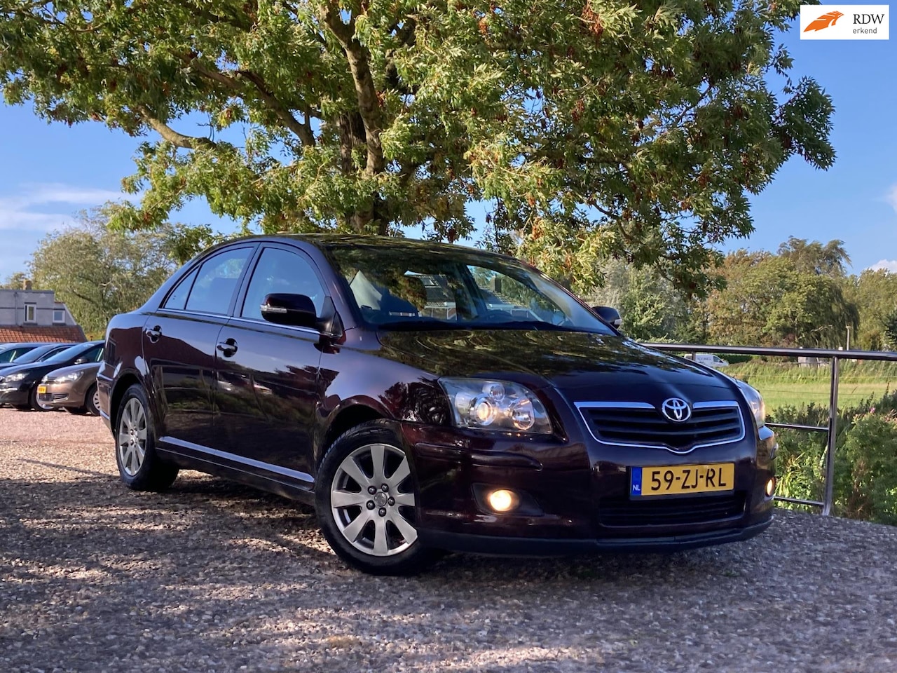 Toyota Avensis - 1.8 VVTi Luna Business | Leder + Clima nu € 4.975,-!!! - AutoWereld.nl