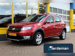 Dacia Sandero Stepway - 0.9 TCe Airco Navi Trekhaak