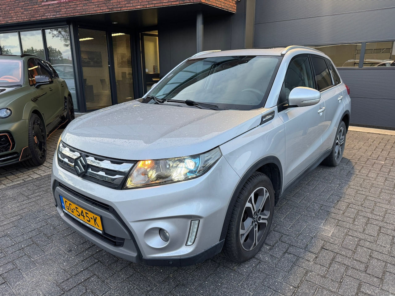 Suzuki Vitara - 1.6 High Executive XENON PANO LEDER CAMERA ORIG NL NAP - AutoWereld.nl