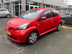 Toyota Aygo - 1.0-12V +