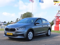 Skoda Fabia - 1.0 TSI Ambition *1e EIG *Carplay *Trekhaak