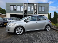 Toyota Auris - 1.8 Full Hybrid Dynamic