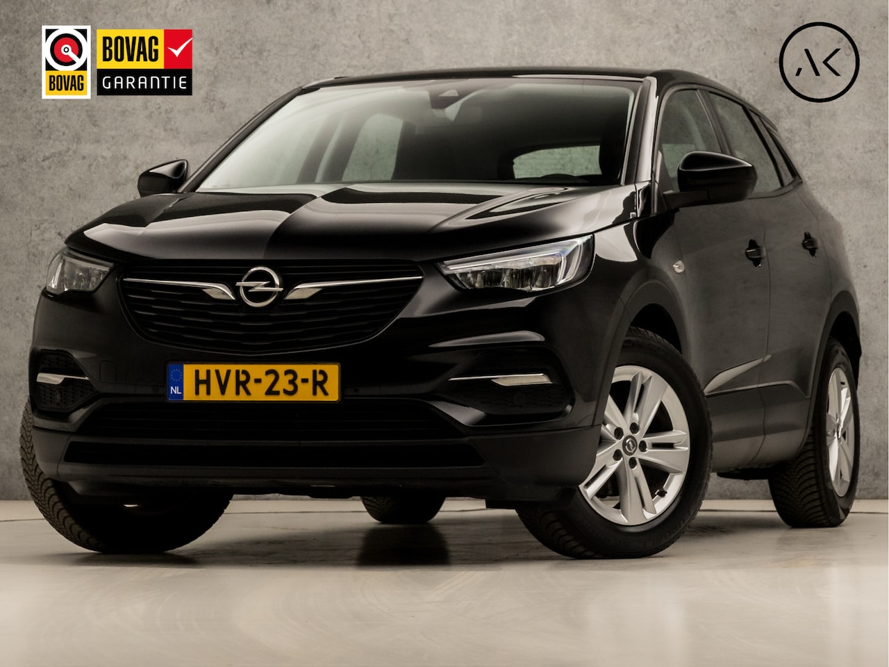 Opel Grandland X - 1.2 Turbo Sport Automaat (APPLE CARPLAY, GROOT NAVI, PARKEERSENSOREN, SPORTSTOELEN, CRUISE - AutoWereld.nl