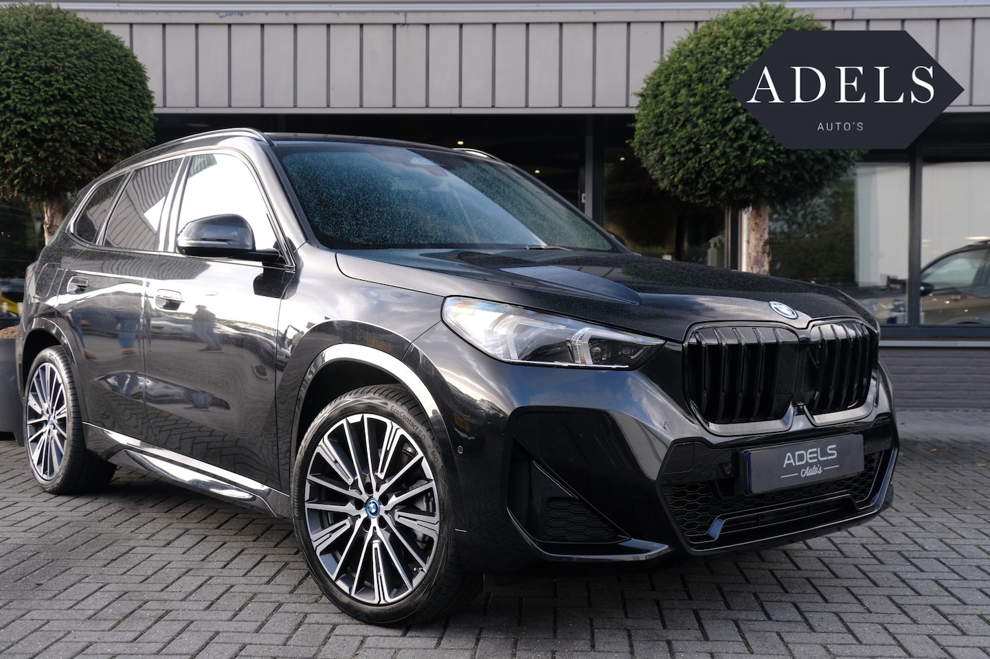 BMW X1 - xDrive30e 326PK M Sport Panodak Harman Kardon Trekhaak HUD Massage - AutoWereld.nl