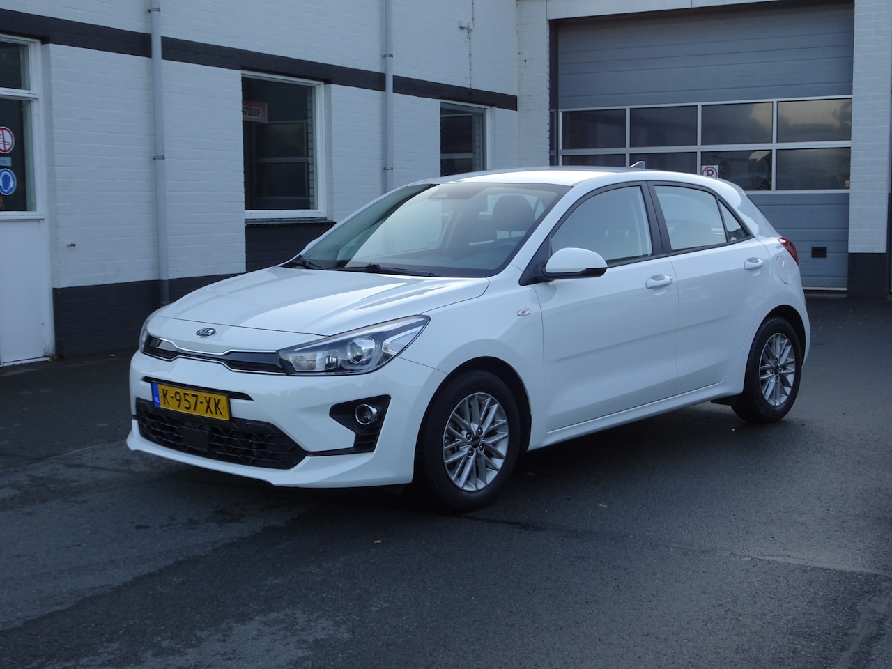 Kia Rio - 1.0 T-GDi MHEV DynamicLine 1.0 T-GDi MHEV DynamicLine - AutoWereld.nl