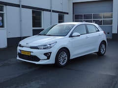 Kia Rio - 1.0 T-GDi MHEV DynamicLine Automatische airco, licht metalen velgen, navigatie, cruise con