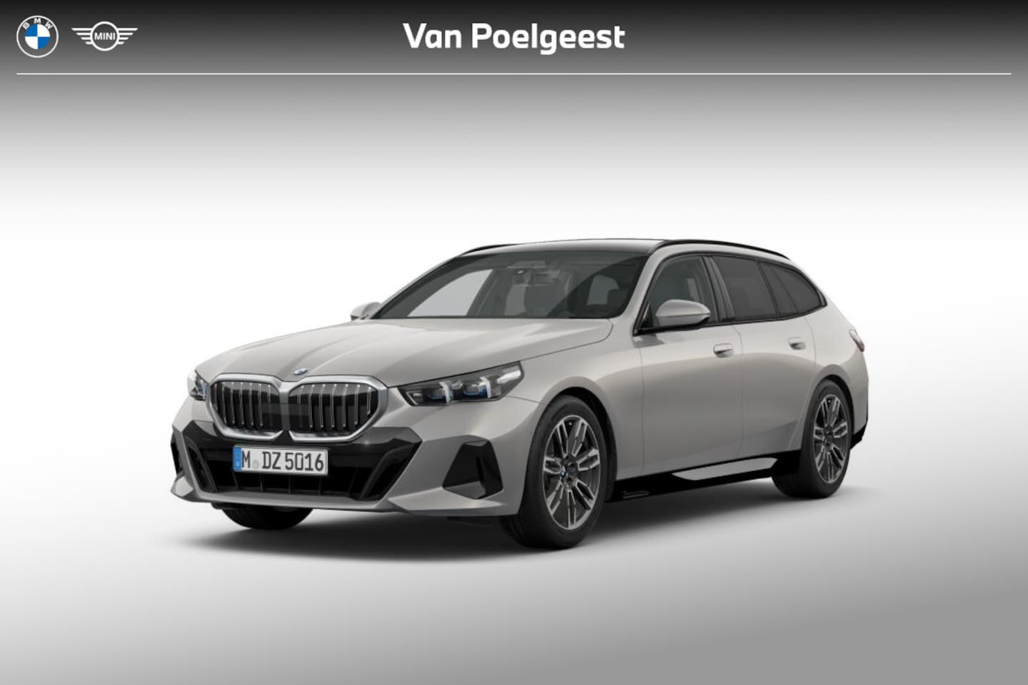 BMW 5-serie Touring - 520i | M Sport Edition | Travel Pack | Comfort Pack | Trekhaak - AutoWereld.nl
