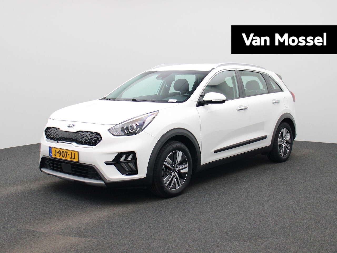 Kia Niro - 1.6 GDi Hybrid DynamicLine ACHTERUITRIJCAMERA | HALF LEDER INTERIEUR | NAVIGATIE | CLIMATE - AutoWereld.nl