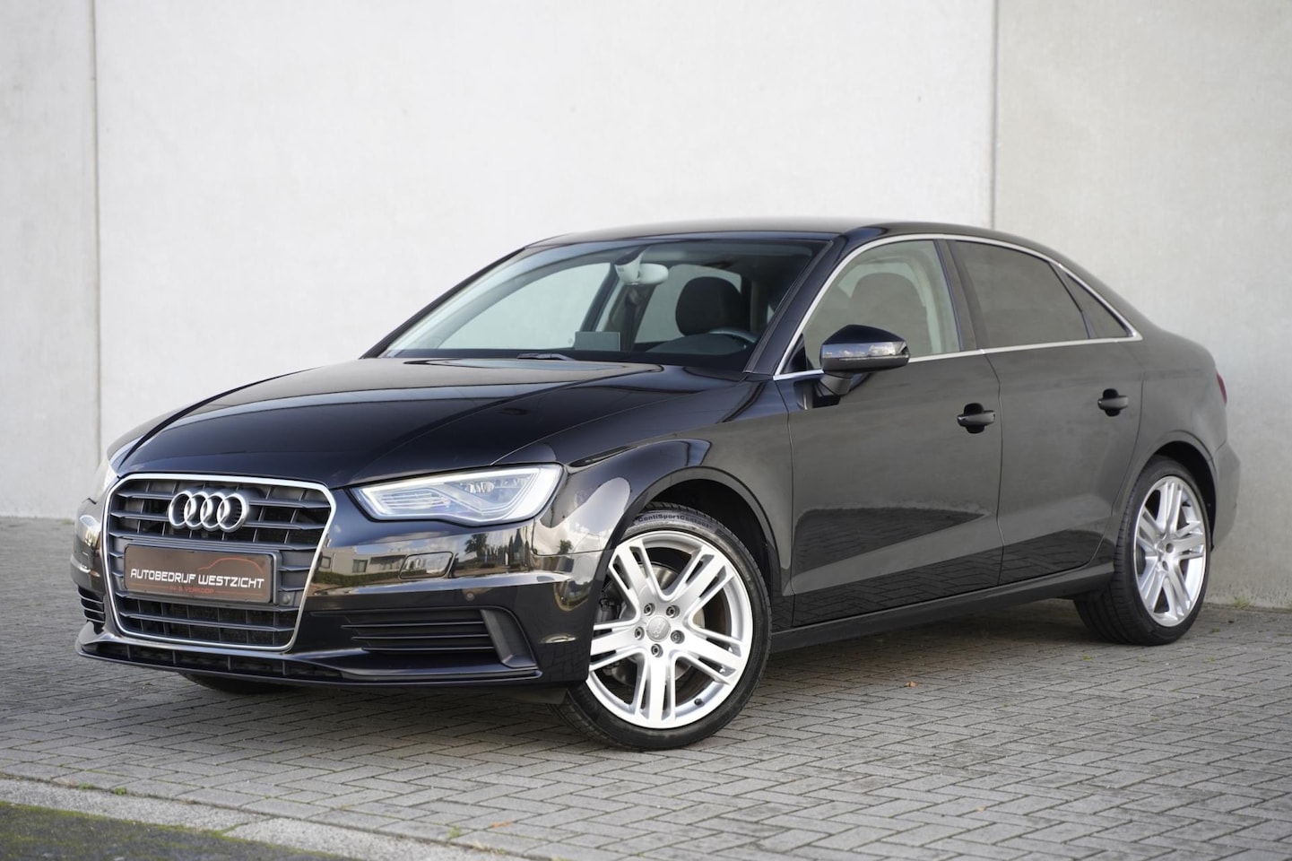Audi A3 Limousine - 1.8 TFSI Pro Line Plus, 180pk, Led, Navigatie - AutoWereld.nl