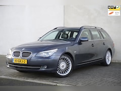 BMW 5-serie Touring - 523i Business Line, 6 cilinder, Automaat