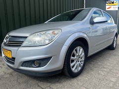Opel Astra - 1.6 Temptation met Nieuwe APK