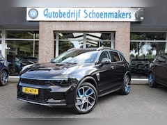 Lynk & Co 01 - 1.5 261PK + 6.6Kwh LADEN 01 1.5 261PK 360-CAMERA PANO/SCHUIF INFINITY DAB NAVI CARPLAY CAM