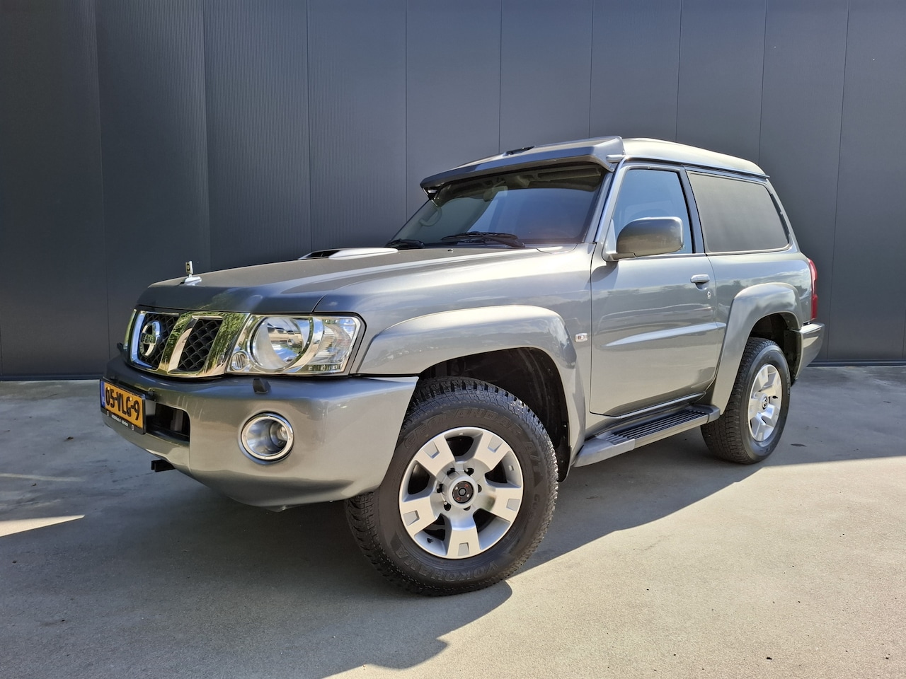Nissan Patrol GR - 3.0 Di AUTOMAAT Luxury LEER TREKHAAK 3.500 AHG 4X4 - AutoWereld.nl