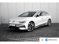 Volkswagen ID.7 Tourer - Pro Business 77 kWh Trekhaak | 360 Camera | Warmtepomp