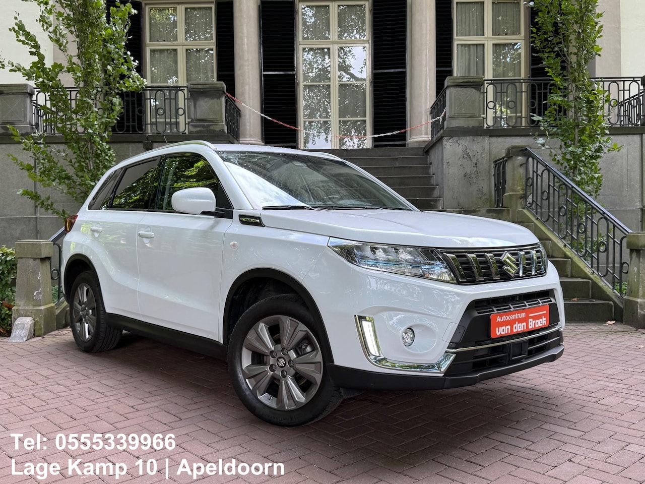Suzuki Vitara - 1.4 Boosterjet Style Smart Hybrid Automaat Navi Xenon Camera Trekhaak Adapt Cruise Climate - AutoWereld.nl