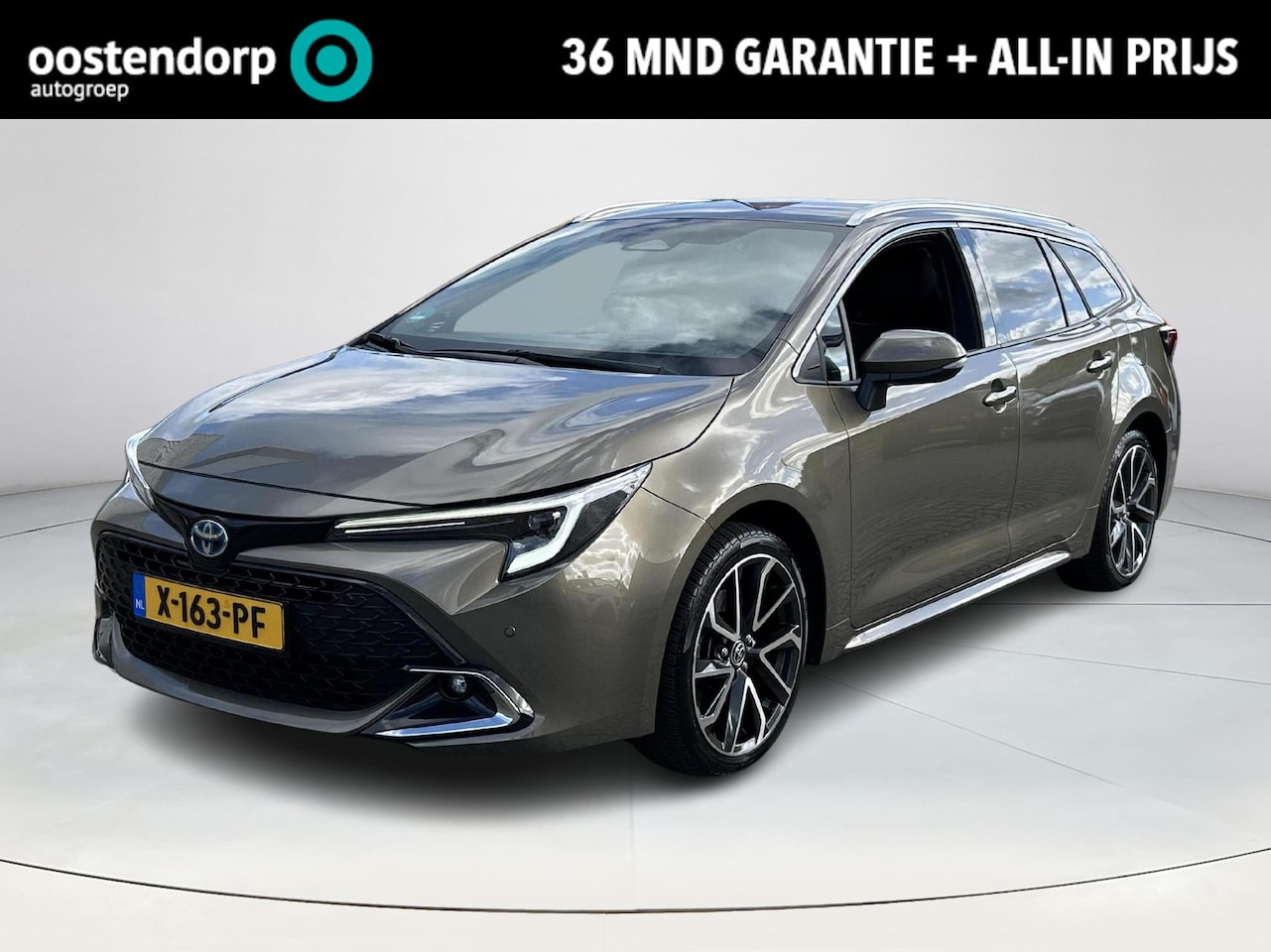 Toyota Corolla Touring Sports - Hybrid 200 Executive - AutoWereld.nl