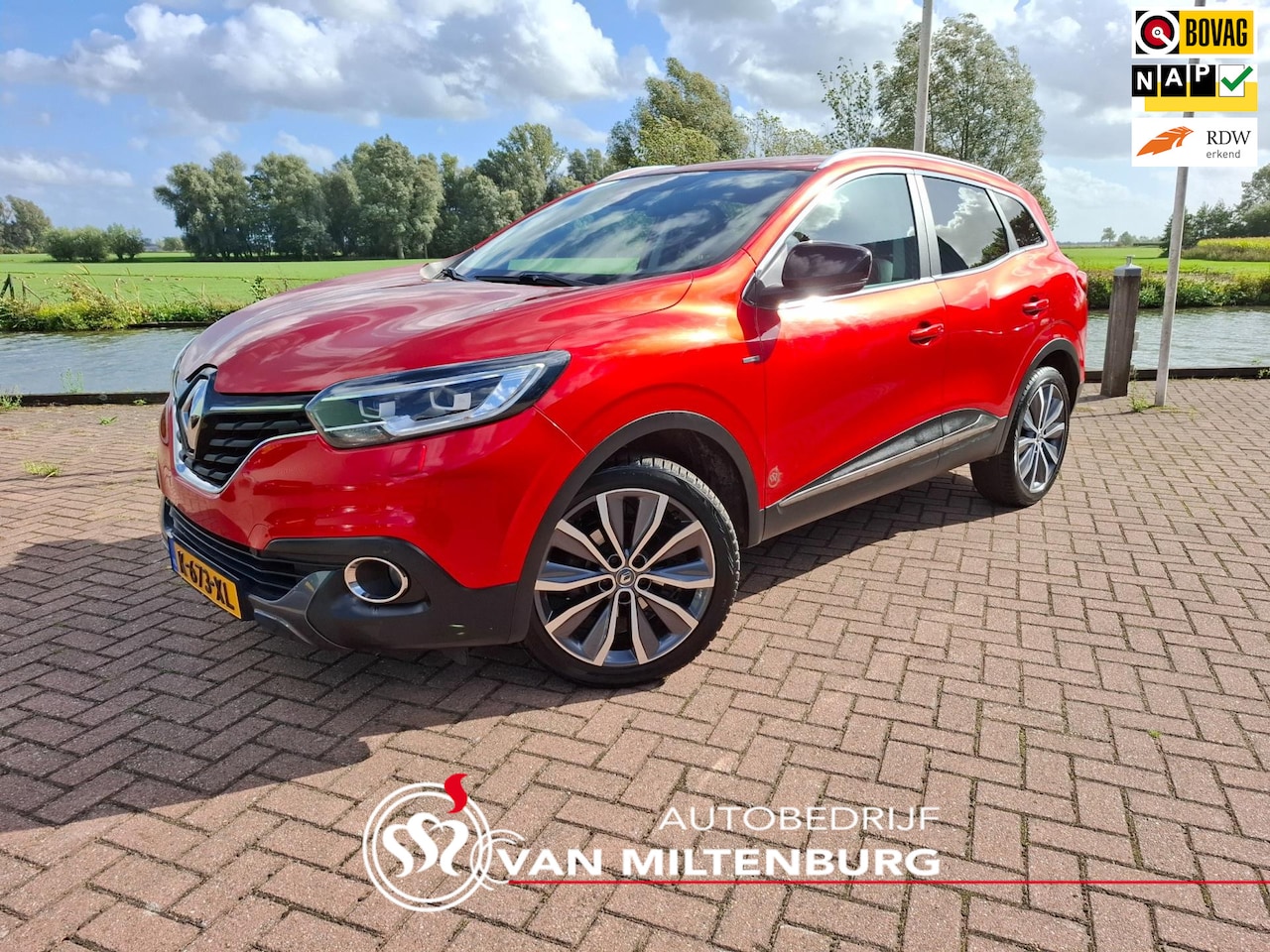 Renault Kadjar - 1.2 TCe Bose Clima Leder Cruise Navi Stoelverwarming 19 inch LED Koplampen - AutoWereld.nl