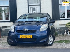 Toyota Yaris - 1.0 VVTi Acces|107DKM|5DRS|Goed onderhouden|Trekhaak|