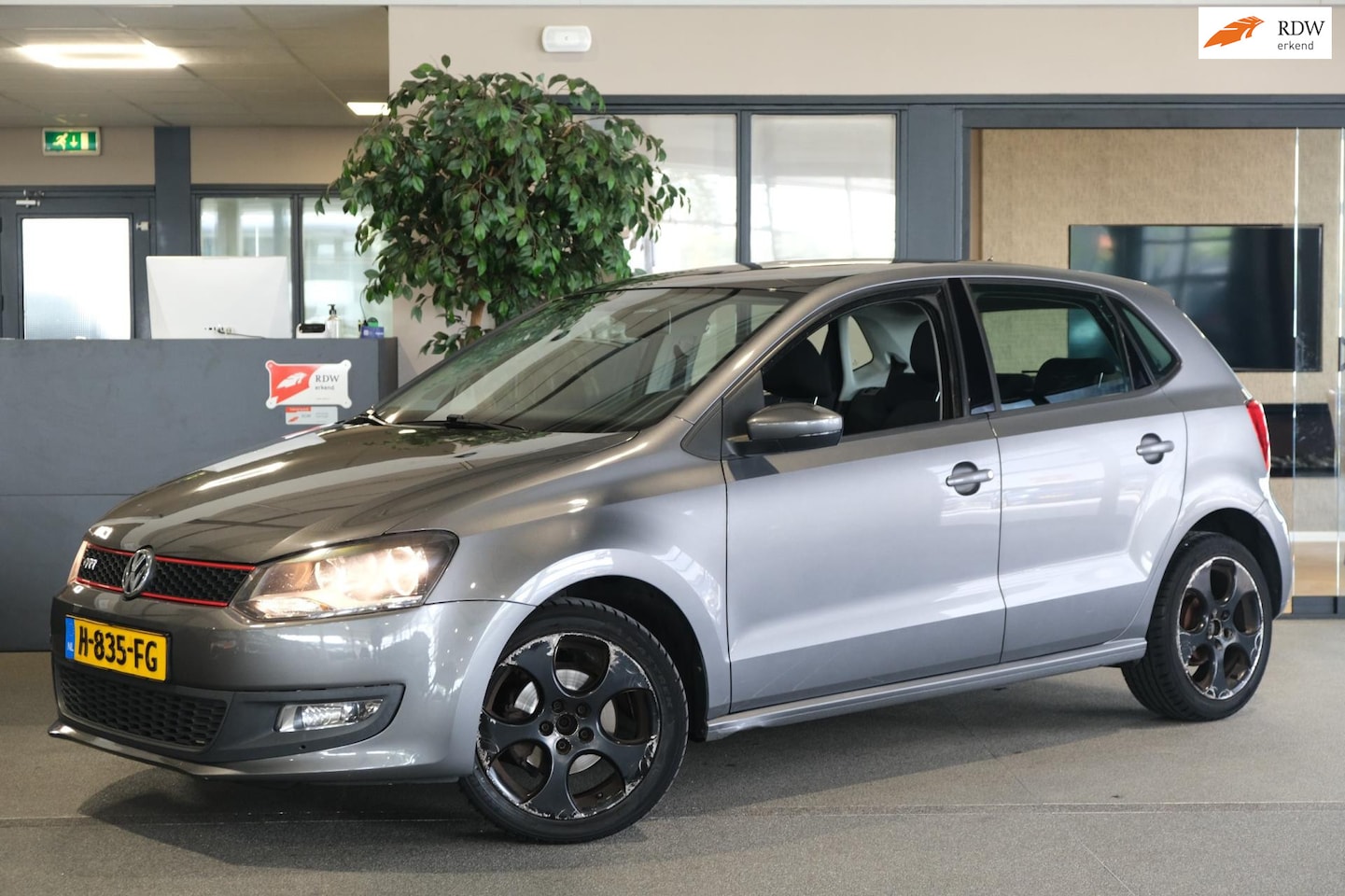 Volkswagen Polo - 1.2 TSI BlueMotion Comfortline navi cruise PDC CAM - AutoWereld.nl