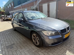 BMW 3-serie Touring - 320i Business Line|Airco|Navi|INJECTOR Probleem