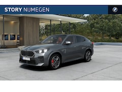 BMW X2 - sDrive20i High Executive M Sport Automaat / Panoramadak / Trekhaak / Sportstoelen / Adapti