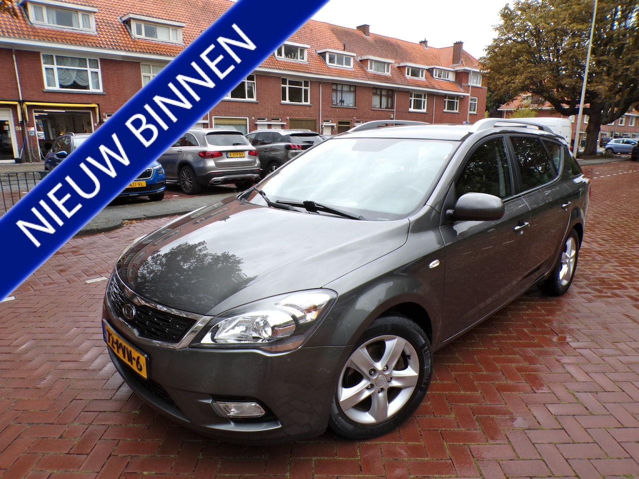 Kia Cee'd Sporty Wagon - 1.4 CVVT Seven CRUISECONT NAVIGATIE TELEFOON CAMERA..... - AutoWereld.nl