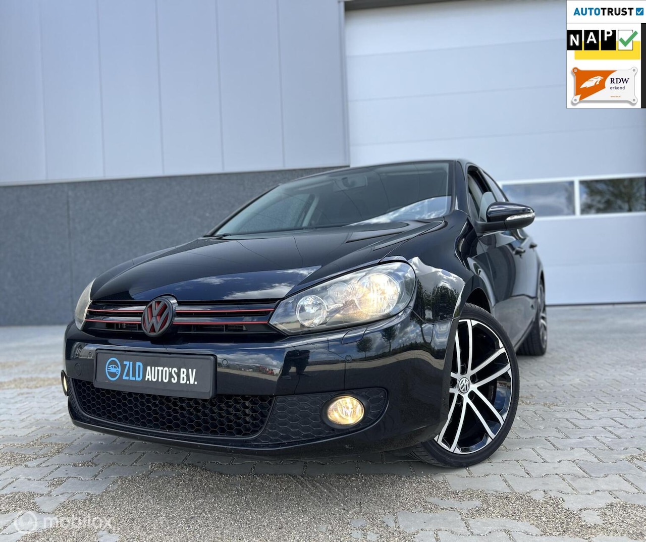 Volkswagen Golf - 1.4 TSI Highline/CARPLAY/STOELV/CRUISE CONTR - AutoWereld.nl