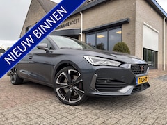 CUPRA Leon Sportstourer - 1.4 e-Hybrid VZ Automaat Adrenaline Full LED / Camera / Sport-Interieur