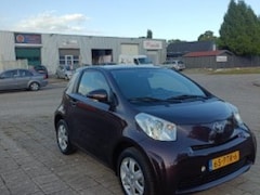 Toyota iQ - 1.0 VVTI COMFORT