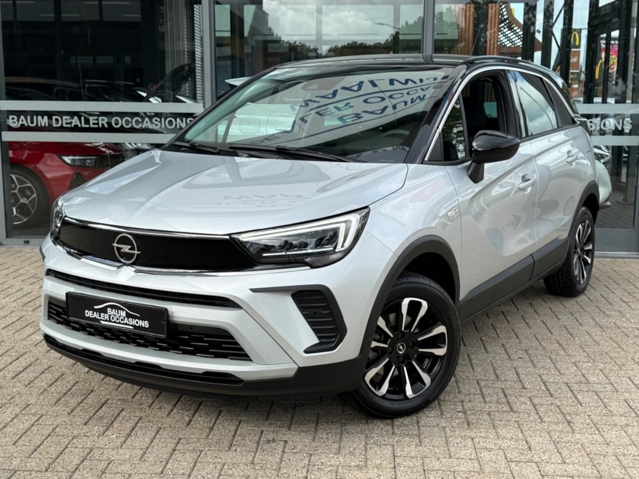 Opel Crossland - 1.2 TURBO ELEGANCE 110PK  AIRCO NAVI PDC-CAMERA. - AutoWereld.nl