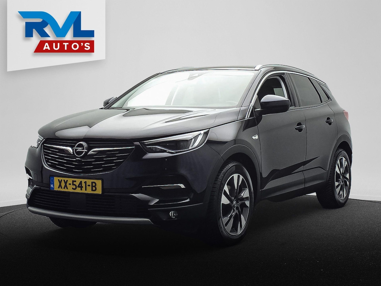 Opel Grandland X - 1.2 Turbo Innovation * Origineel Nederlands * Carplay Leder Navigatie Camera Climate-contr - AutoWereld.nl