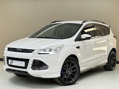 Ford Kuga - 1.6 Titanium Plus 4WD, 183Pk, 2015, Liefhebbersauto, Automaat, Climate control, Cruise con