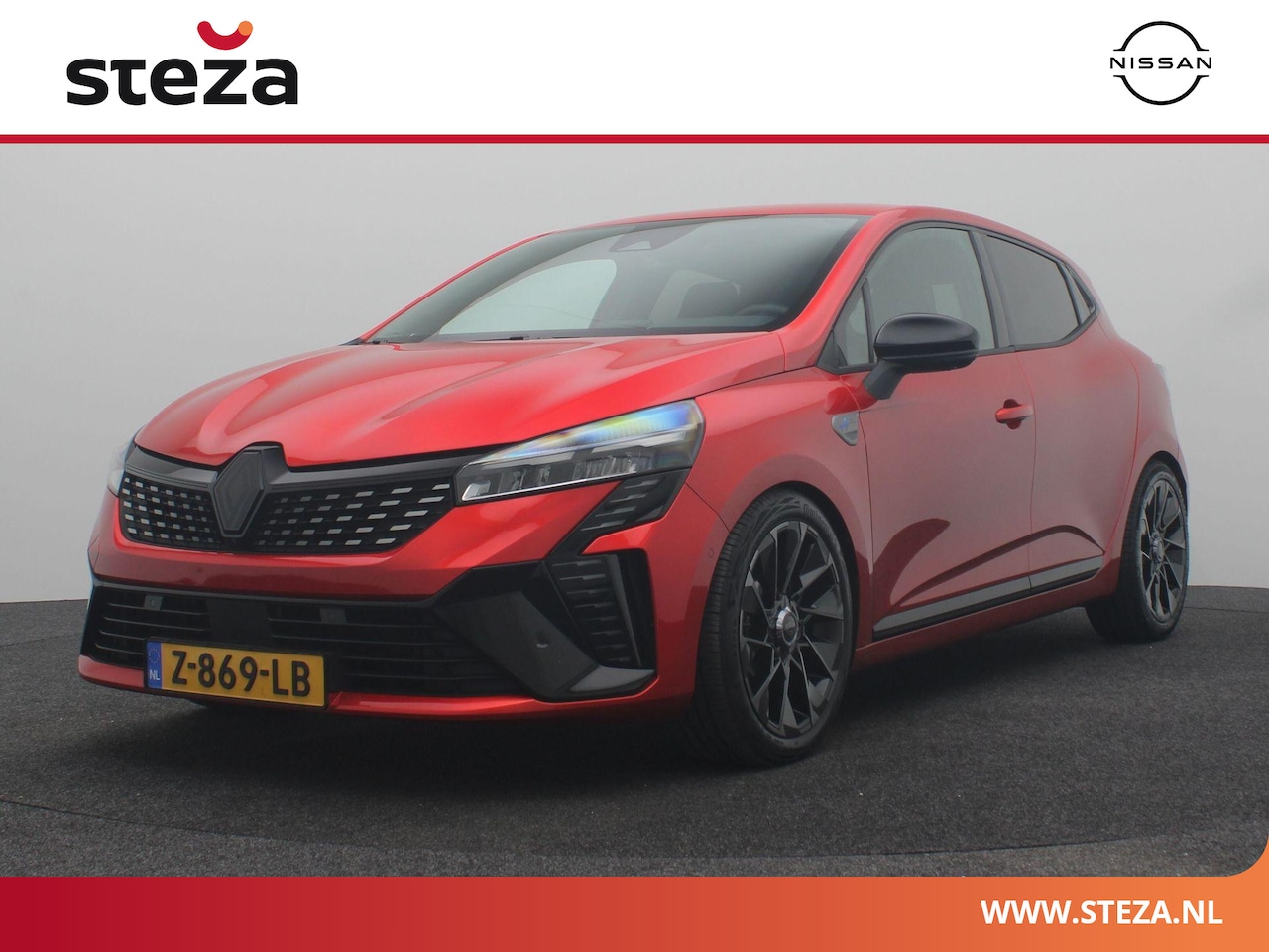 Renault Clio - TCe 90 esprit Alpine | Verlaagd | Zwart optiek | BOSE Audio | Stoel- / Stuurverw. | 360 Ca - AutoWereld.nl