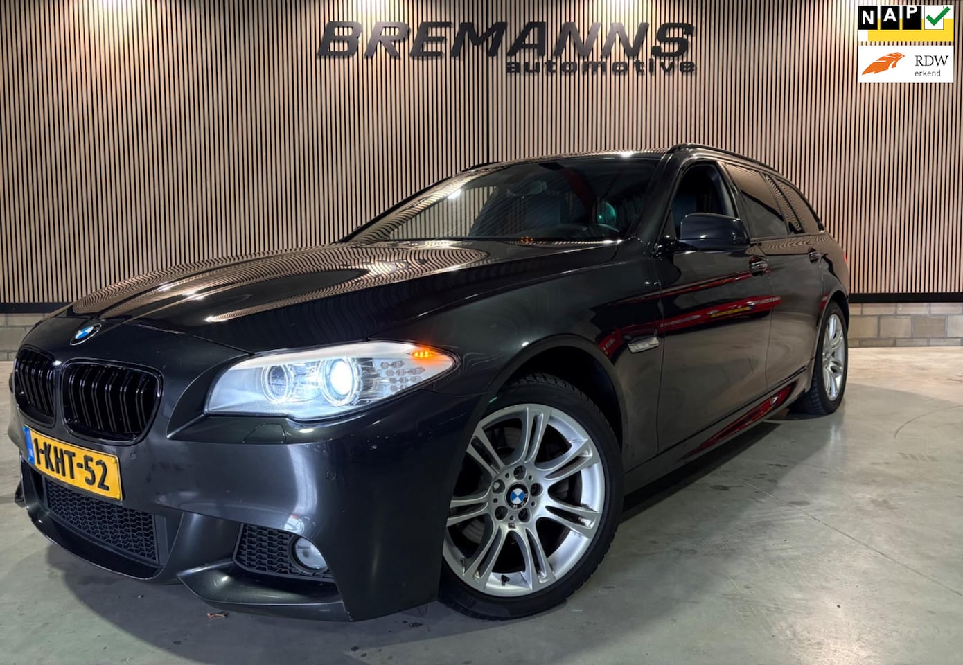 BMW 5-serie Touring - 520i High Executive Automaat - AutoWereld.nl