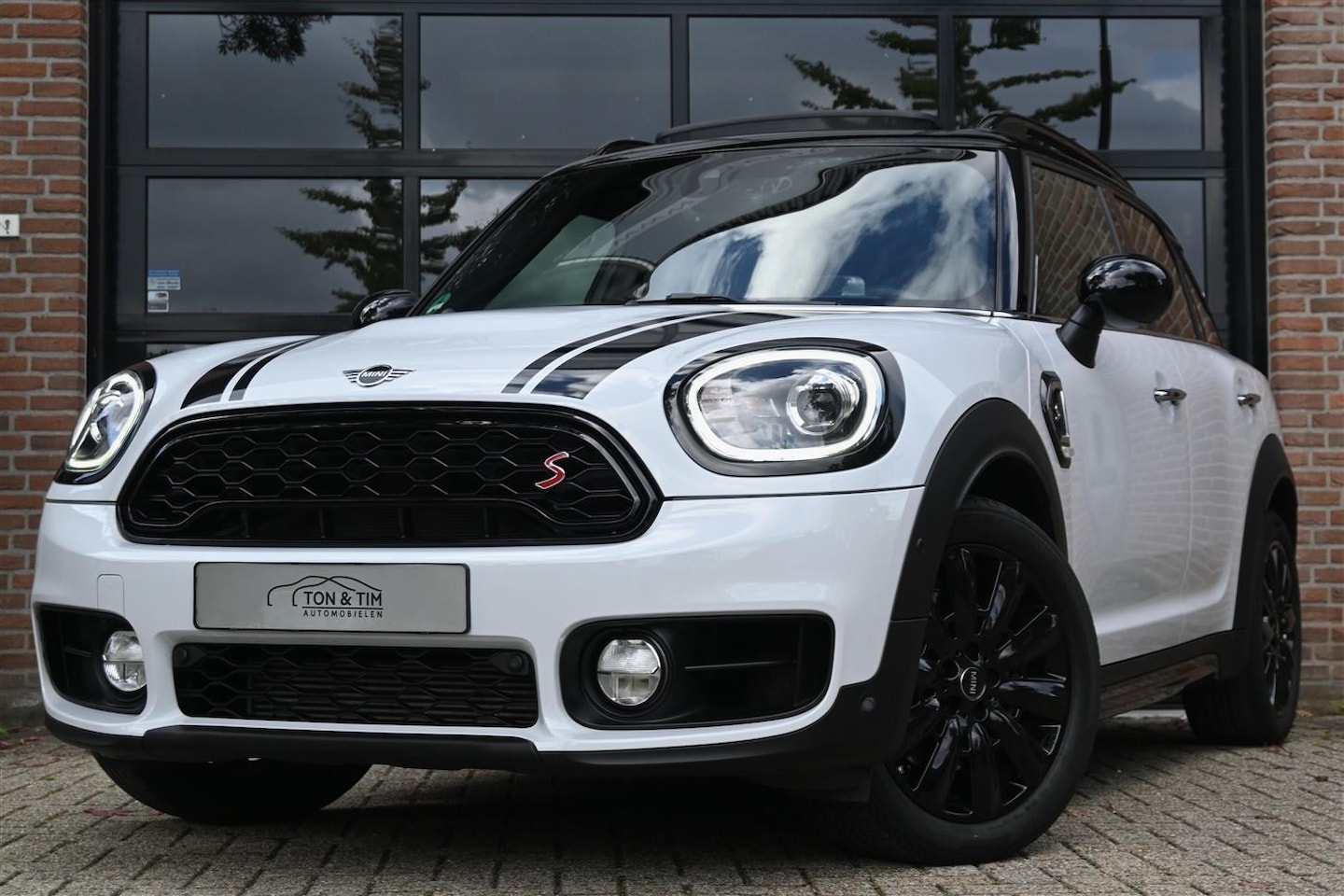 MINI Countryman - Mini 2.0 Cooper S Chili BlackPack Pano A.Cruise Headup ´18 - AutoWereld.nl