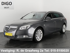 Opel Insignia Sports Tourer - 1.6 T Cosmo | Navigatie | Cruise Control | Parkeersensoren | Climate Control |