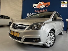 Opel Zafira - 1.6 Essentia/bj.2007/airco/trekhaak/navigatie/cruise control/NAP met 214371 km.en APK tot