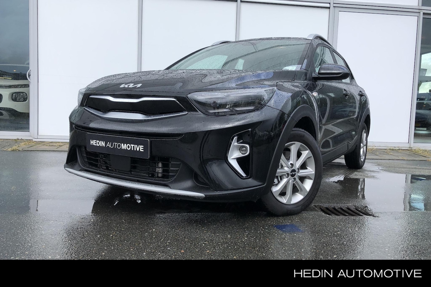 Kia Stonic - 1.0 T-GDi MHEV DynamicLine Navigatie | Climate Control | Achteruitrijcamera | LM-Velgen | - AutoWereld.nl