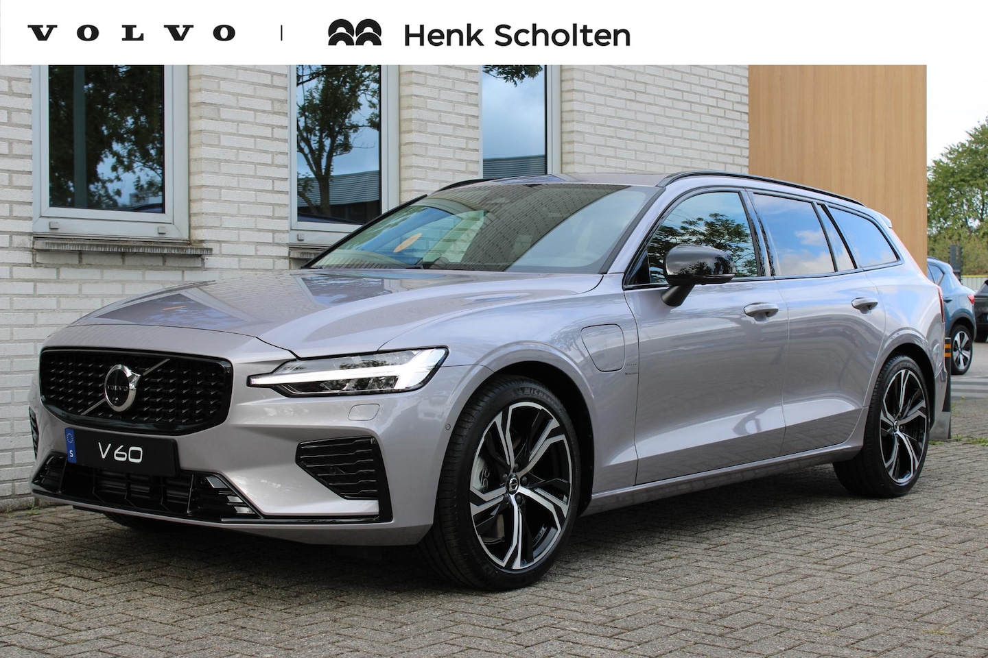 Volvo V60 - 2.0 T6 Plug-in hybrid AWD Ultra Dark | Geventileerde stoelen | Bowers & Wilkins | Extra ge - AutoWereld.nl