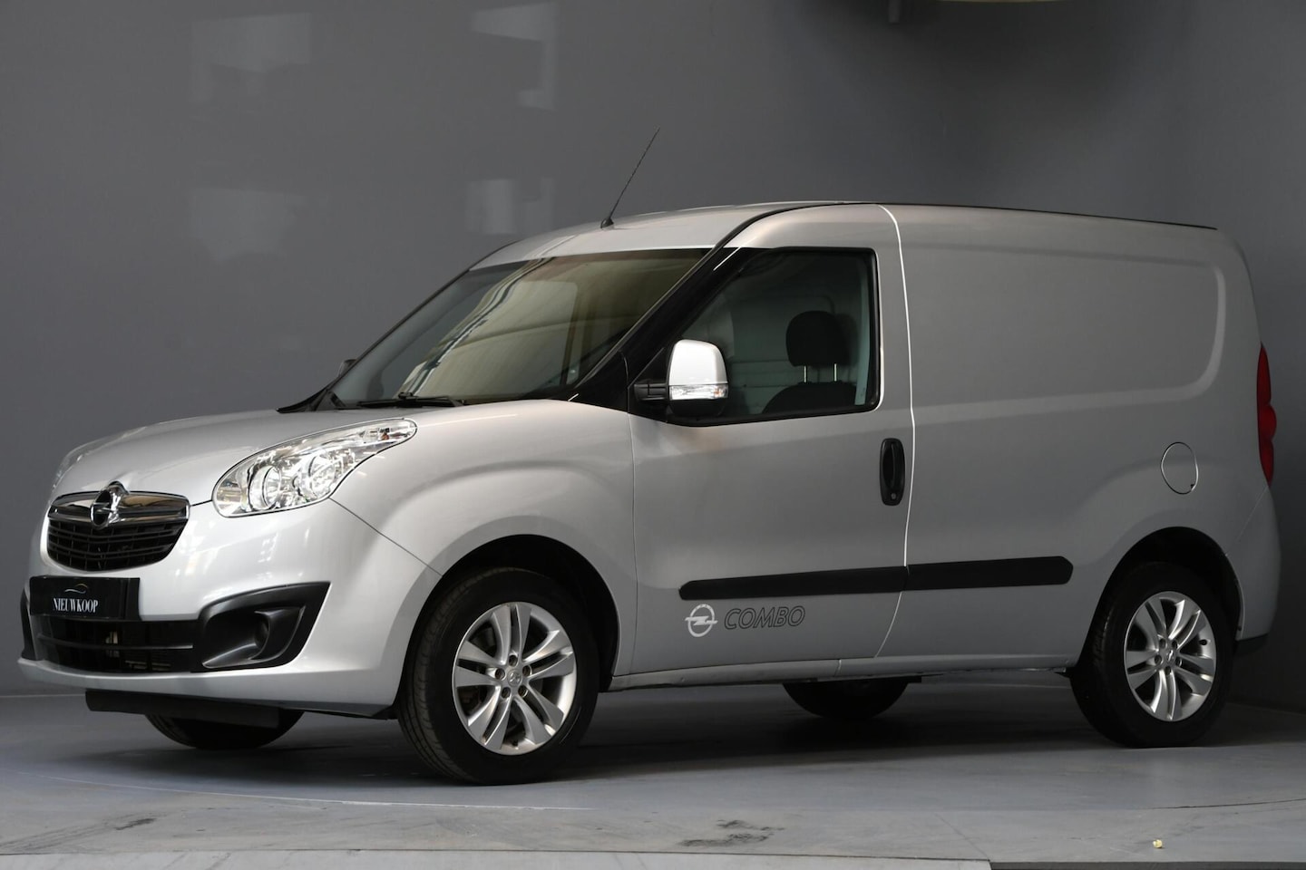 Opel Combo - 1.4 L1H1 ecoFLEX Selection AIRCO | BTW/BPM VRIJ | CRUISE - AutoWereld.nl